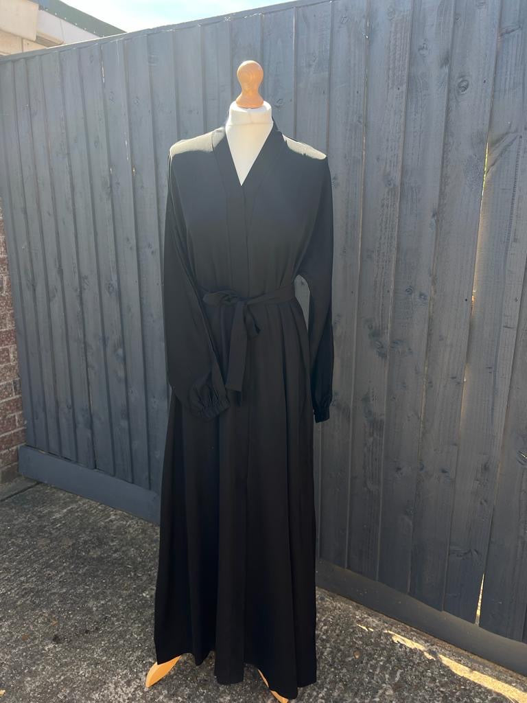 BLACK CUFF SLEEVE ABAYA