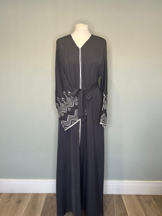 CHARCOAL GREY EMBROIDERED ABAYA